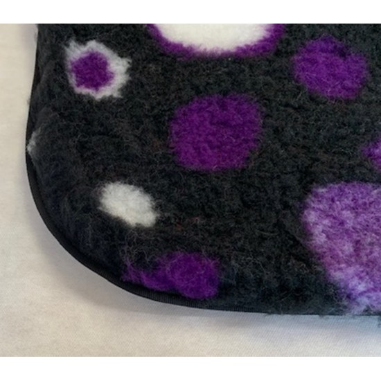 Non Slip Vet Bedding - BINDED - Black with Purple Circles