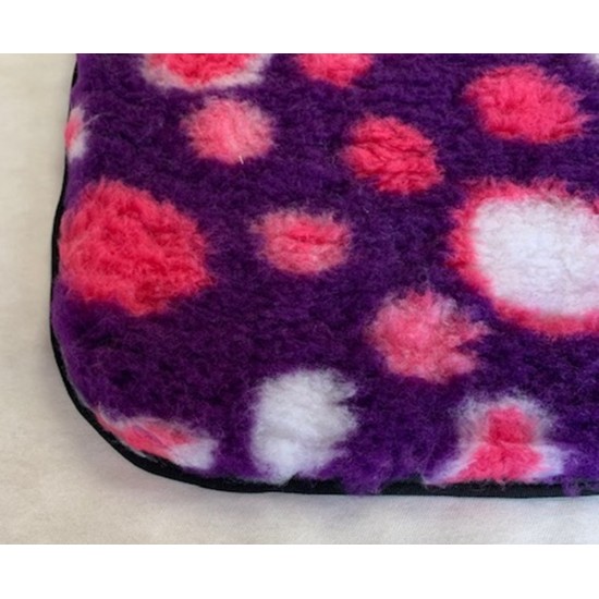 PnH Veterinary Bedding ® - BINDED - NON SLIP - Purple with Pink Circles