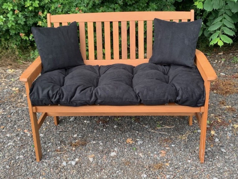 Blown Fibre Garden Bench Cushion - Black Cord