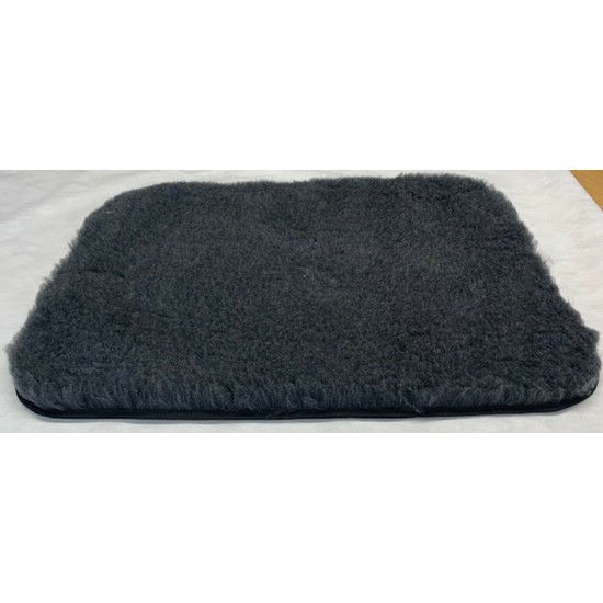 Green Backed Vet Bedding - BINDED - Charcoal