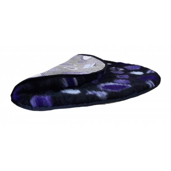 PnH Veterinary Bedding ® - BINDED CIRCLE - NON SLIP - Black with Purple Circles