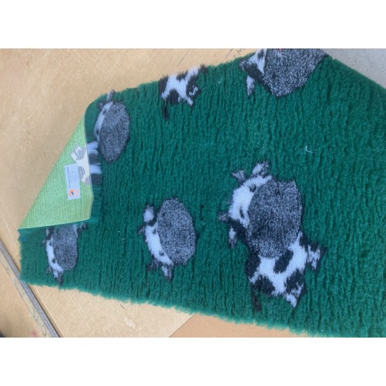 Clearance PnH Veterinary Bedding - NON SLIP - Green Cows - 109cm x 55cm