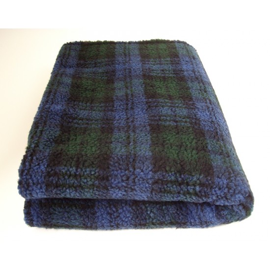 Deluxe Sherpa Fleece Lap Blanket - DOUBLE LAYERED - Blackwatch Tartan